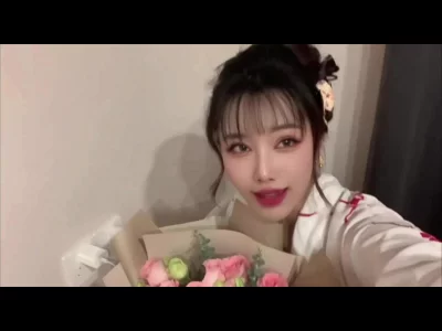 极品中日混血辣妹，太骚了！