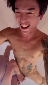 极品体育生和如狼似虎的少妇，一直跨小伙子硬“你怎么射这么多？”