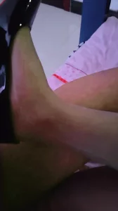 午休期间，老婆非趴窗户边让我艹她