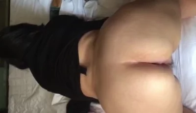 内射新婚少妇母狗一直说受不了了让我射给她