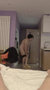 骚逼白嫩老熟女约到酒店干