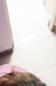 人妻当着老公面偷情