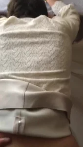 短发熟女肉丝长靴 衣服都没脱强上